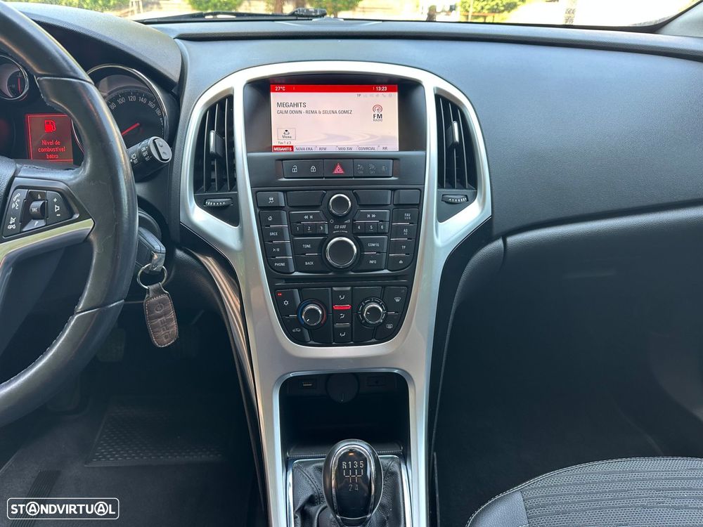 Opel Astra 1.4 Cosmo - 10