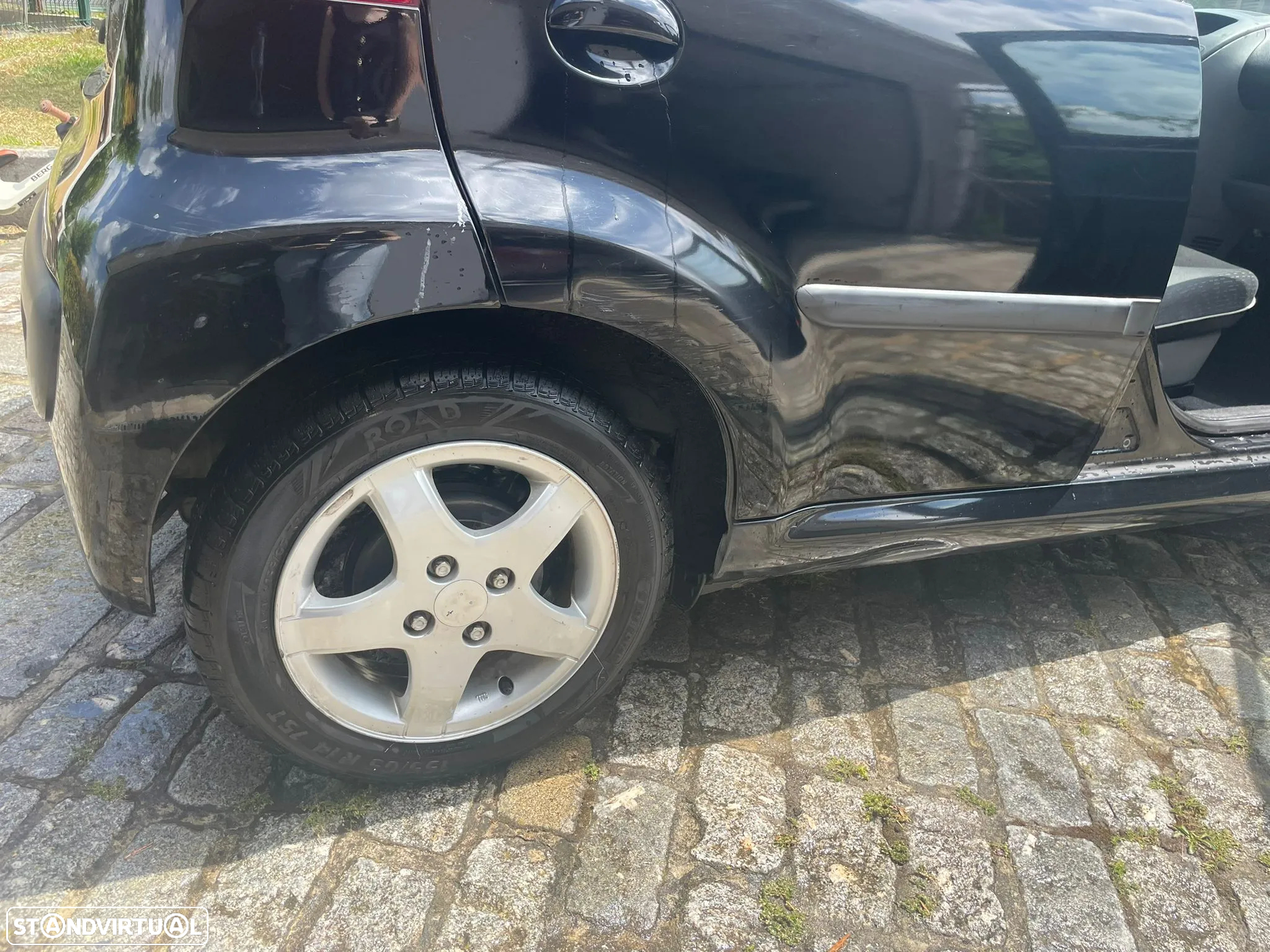 Peugeot 107 1.0 Black&Silver - 11