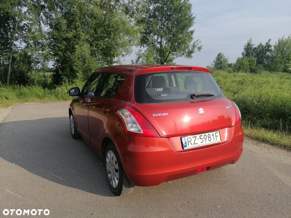 Suzuki Swift 1.2 Comfort - 4
