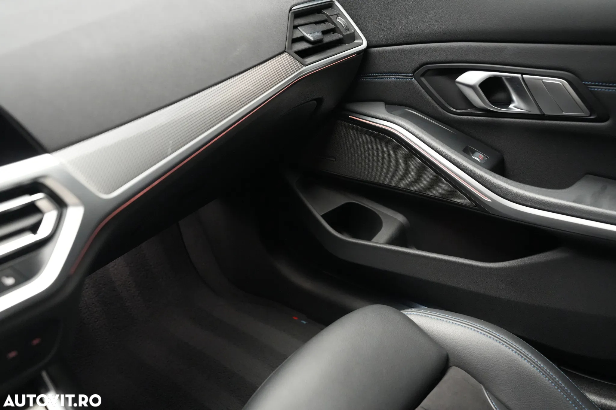 BMW M3 M340i xDrive AT MHEV - 32