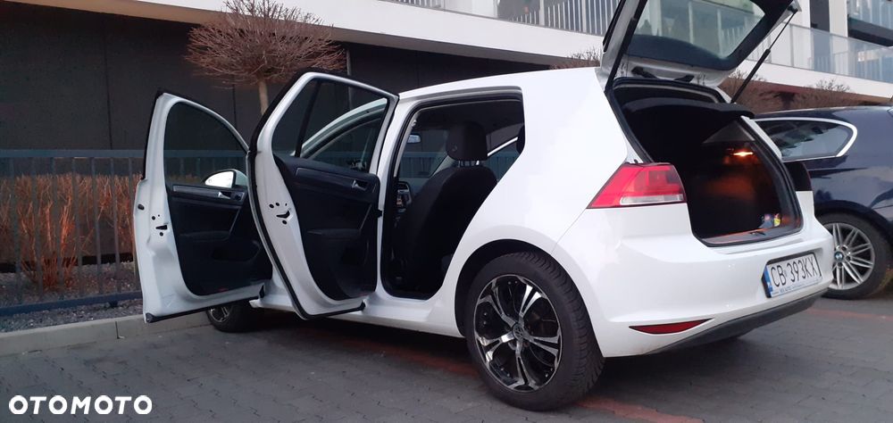 Volkswagen Golf 1.6 TDI Trendline - 15