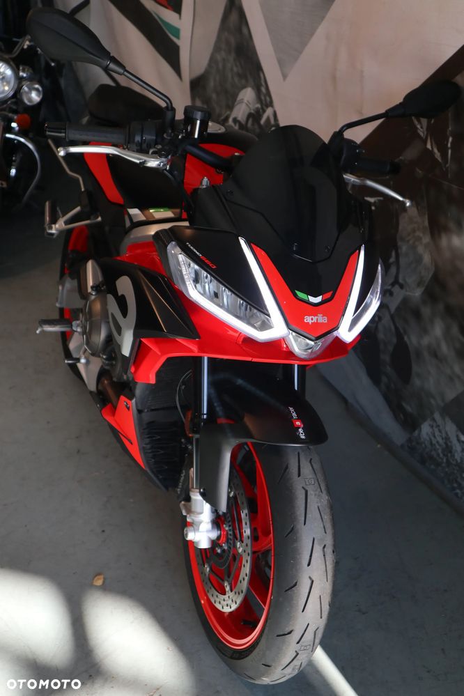 Aprilia Tuono - 18