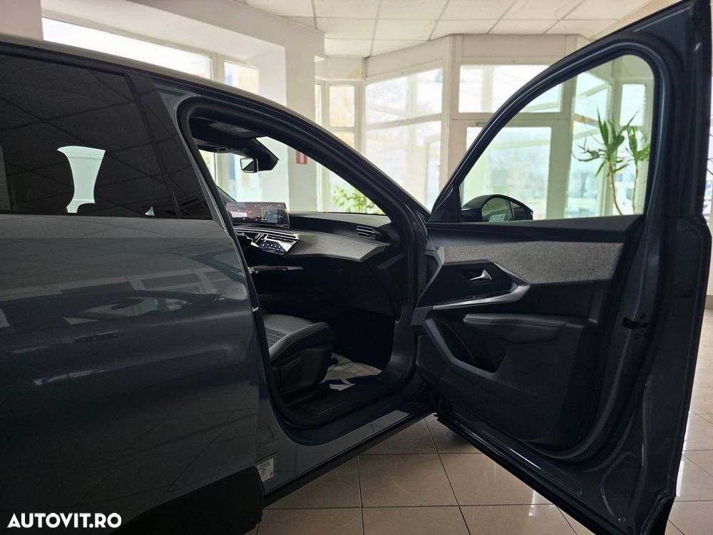 Peugeot 3008 Hybrid 145 e-DSC6 Allure - 21