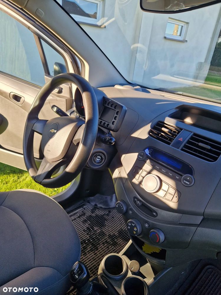 Chevrolet Spark 1.0 LS+ - 8