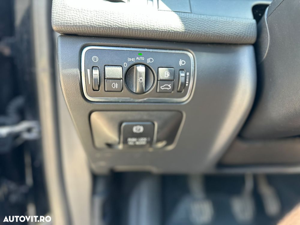 Volvo XC 60 D3 Start-Stop Momentum - 20