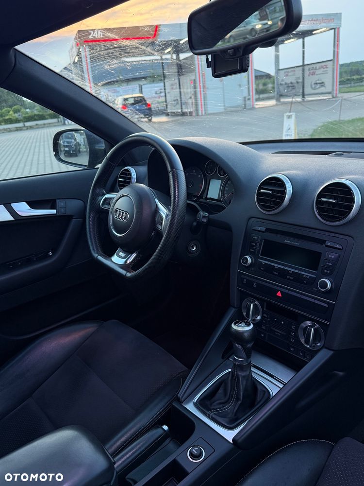 Audi A3 Sportback 2.0 TDI DPF S line Sportpaket - 13