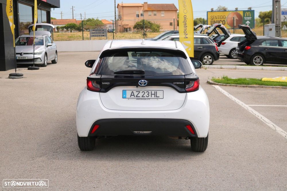 Toyota Yaris 1.5 HDF Comfort Plus - 8