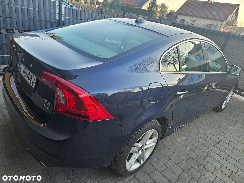 Volvo S60 2.5 T5 - 4