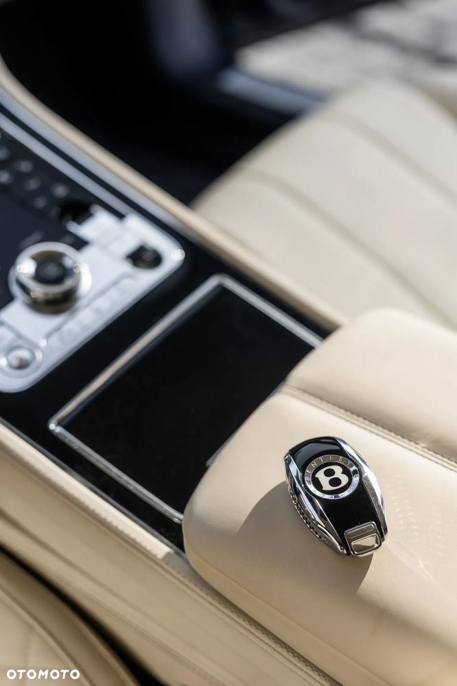 Bentley Continental GT - 19