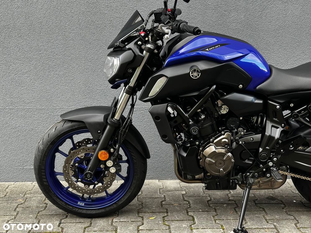 Yamaha MT - 7