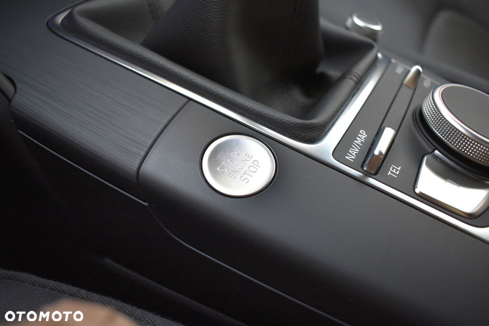 Audi A3 Sportback 1.5 TFSI cylinder on demand sport - 38