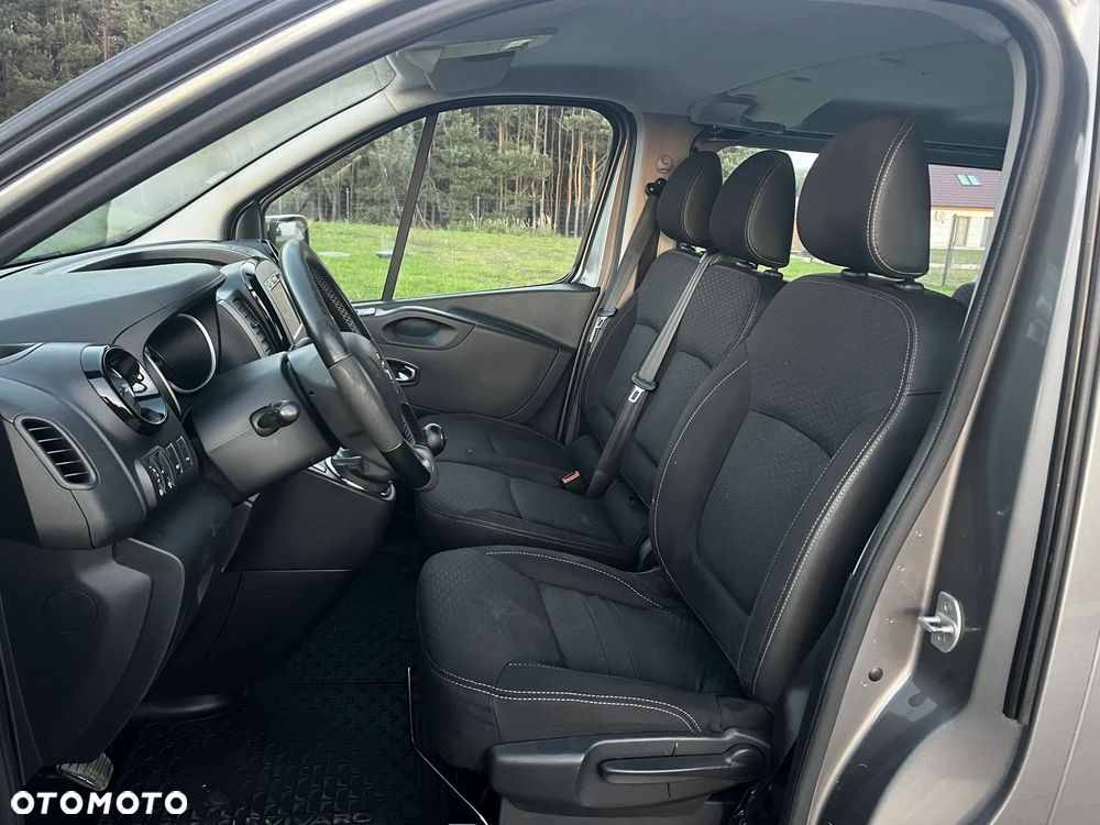 Opel Vivaro - 9