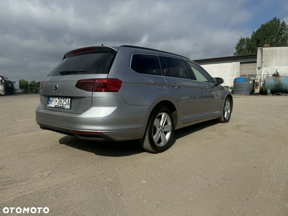 Volkswagen Passat - 3