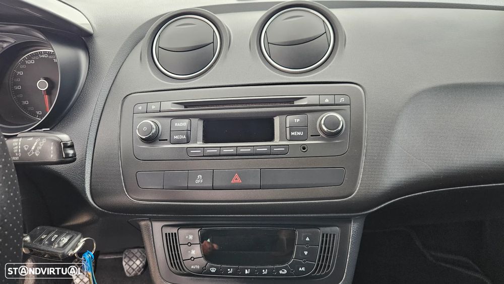 SEAT Ibiza SC 1.6 TDi FR - 17