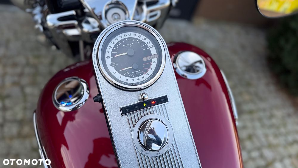 Harley-Davidson Touring Road King - 29