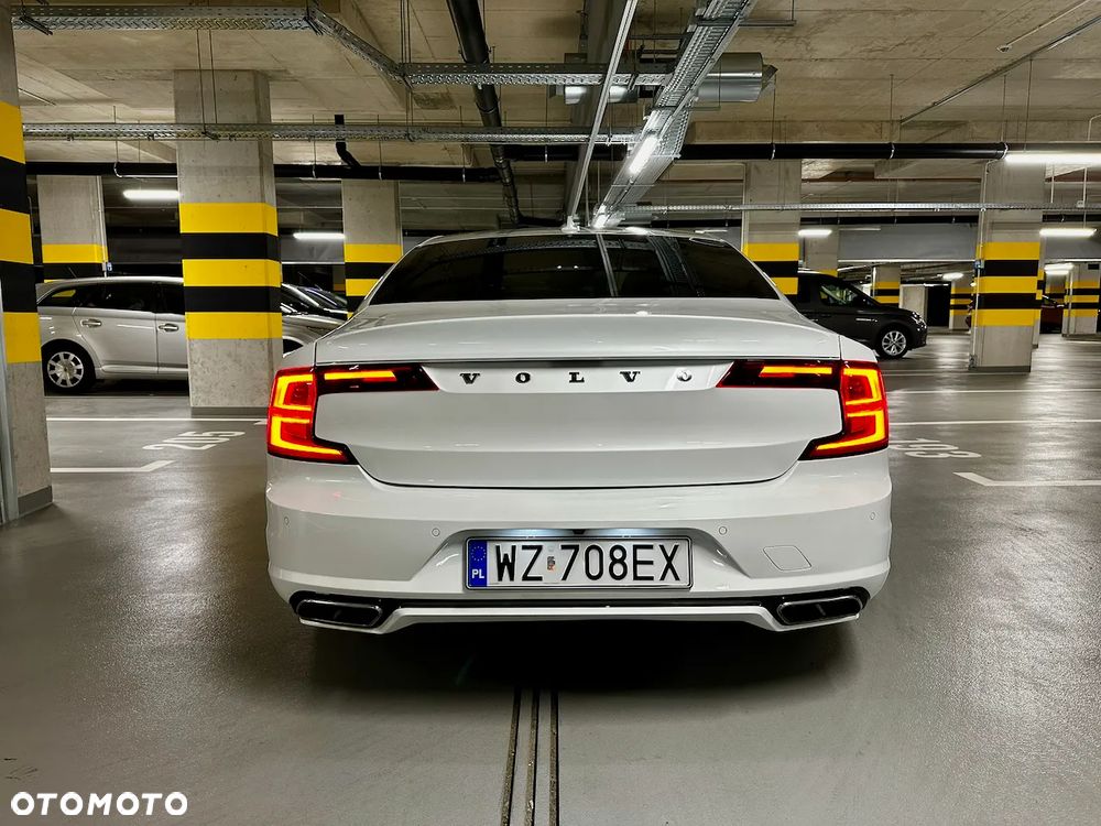 Volvo S90 T6 GPF AWD R-Design - 4