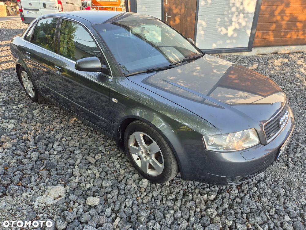 Audi A4 Limousine 1.8 T quattro - 5