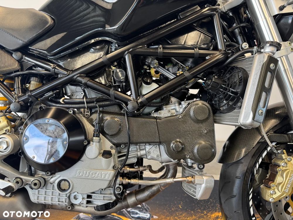 Ducati Monster - 13