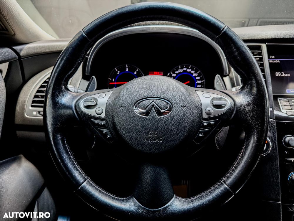 Infiniti FX 30 FX30d AWD Aut. S - 8