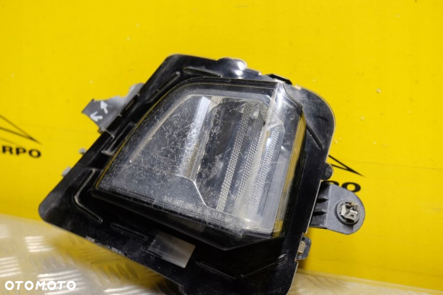 CADILLAC XTS 2018 2019 HALOGEN LAMPA LED DRL R USA - 6