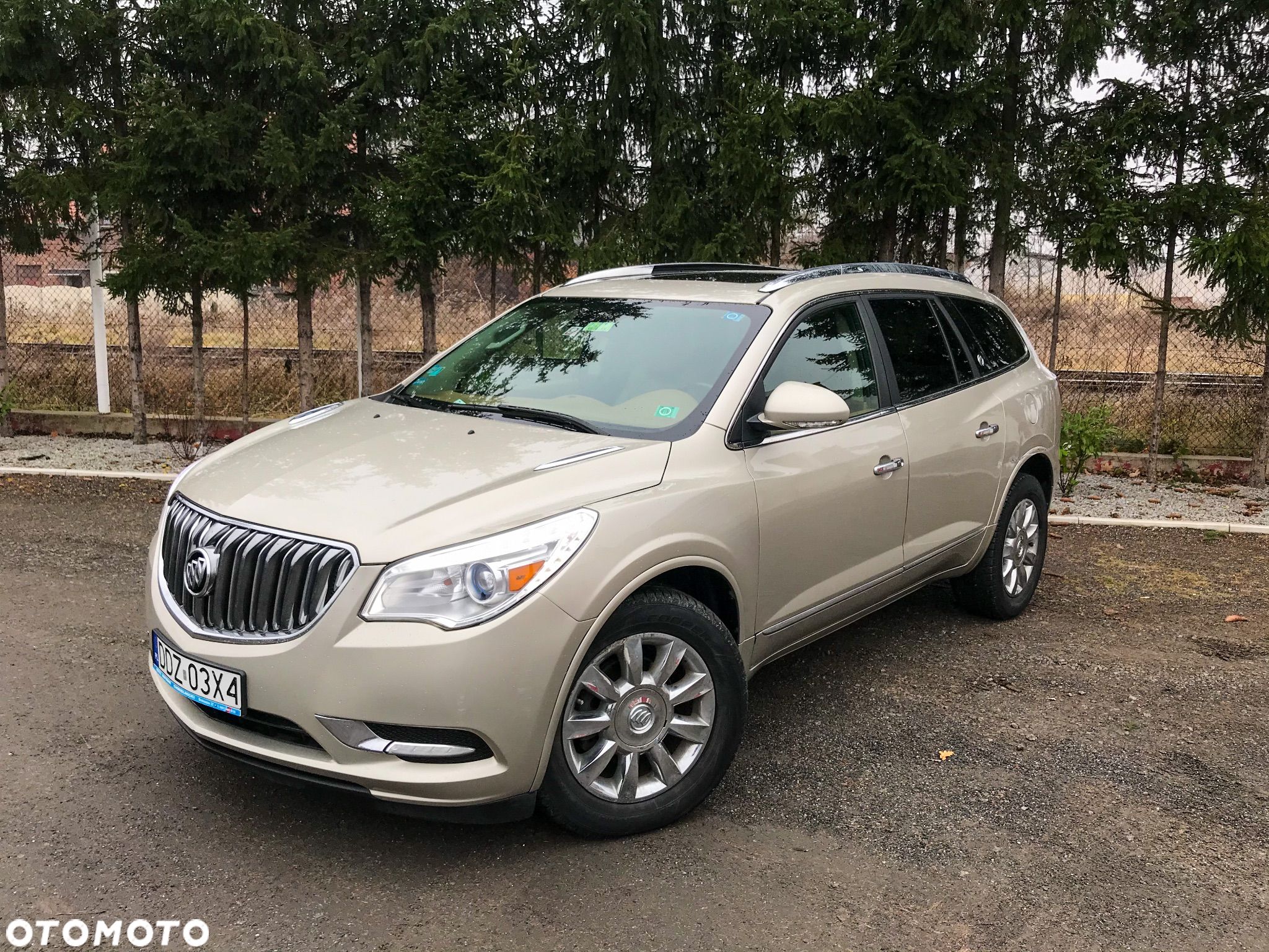 Buick Enclave - 1