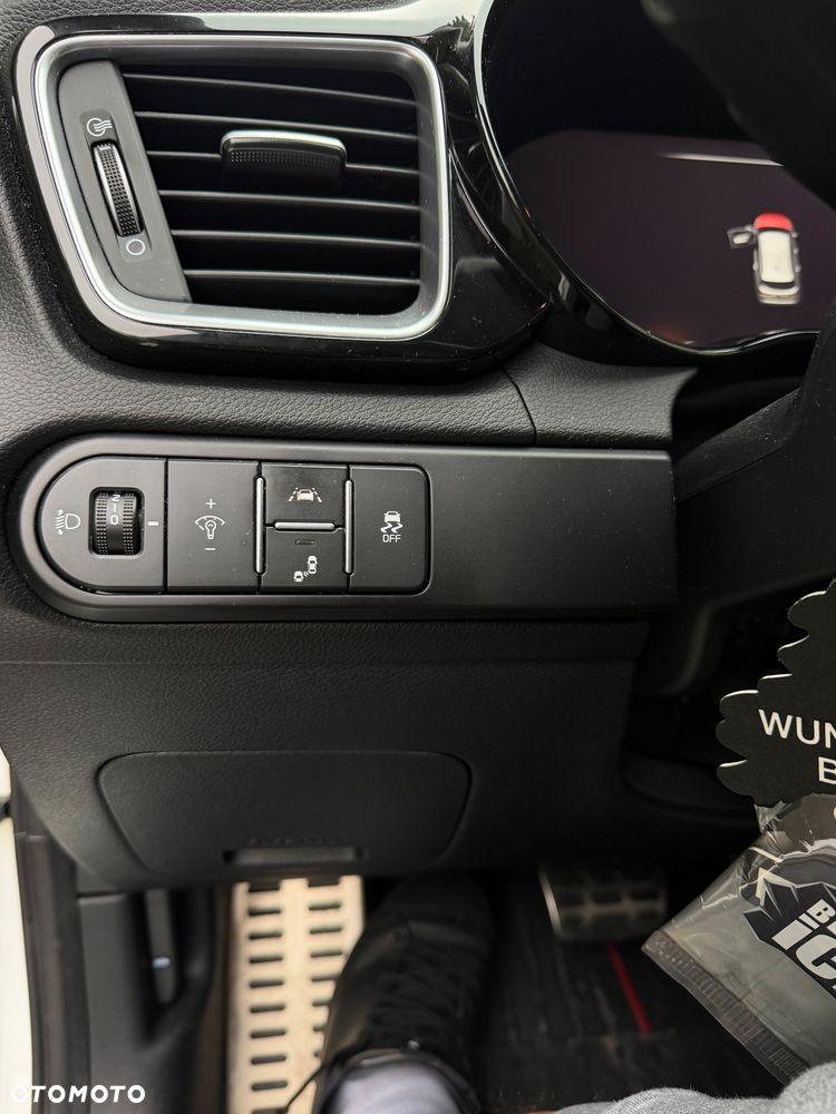 Kia Ceed 1.6 T-GDI GT DCT - 19