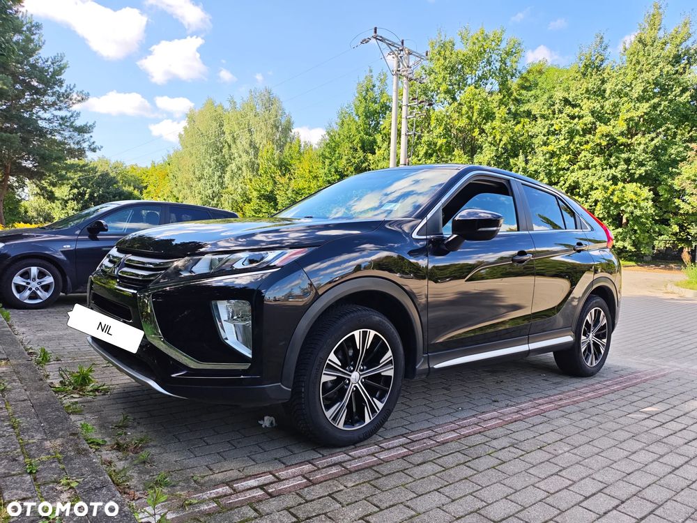 Mitsubishi Eclipse Cross 1.5 T-MIVEC (ClearTec) CVT 4WD Plus - 3