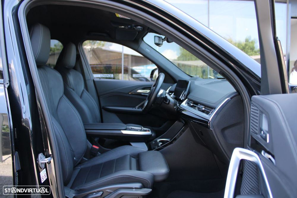 BMW X1 xDrive25e Pack Desportivo M - 37
