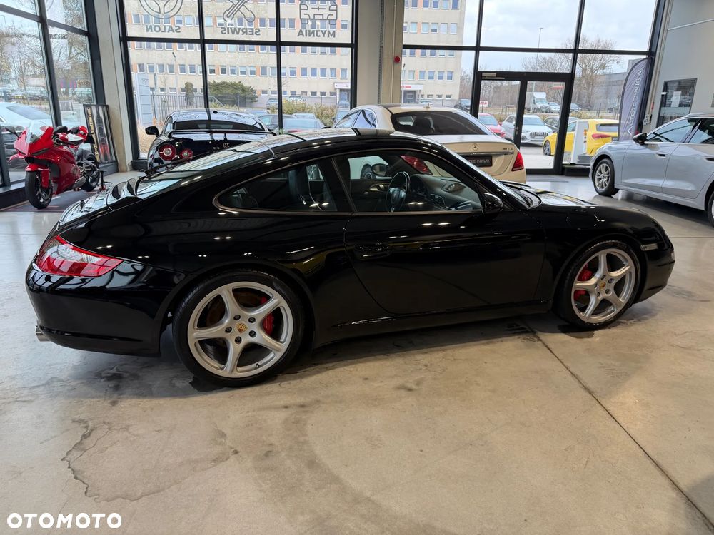 Porsche 911 Carrera S - 5
