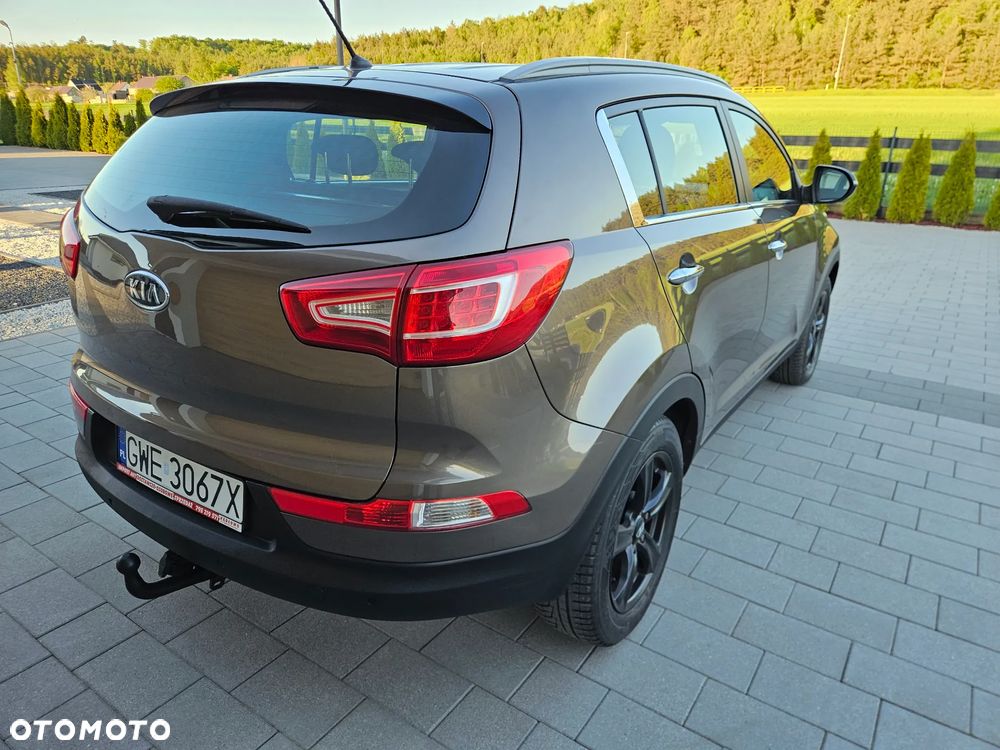 Kia Sportage 2.0 CRDI 4WD Fifa World Cup Edition - 5