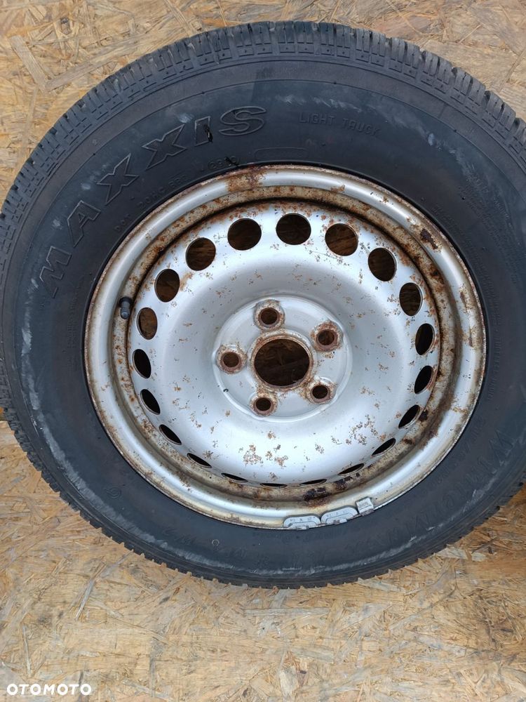 FELGI stalowe  5x120 fi65 4SZTOpony VinterMaxx 215/60R16C 8mm - 12