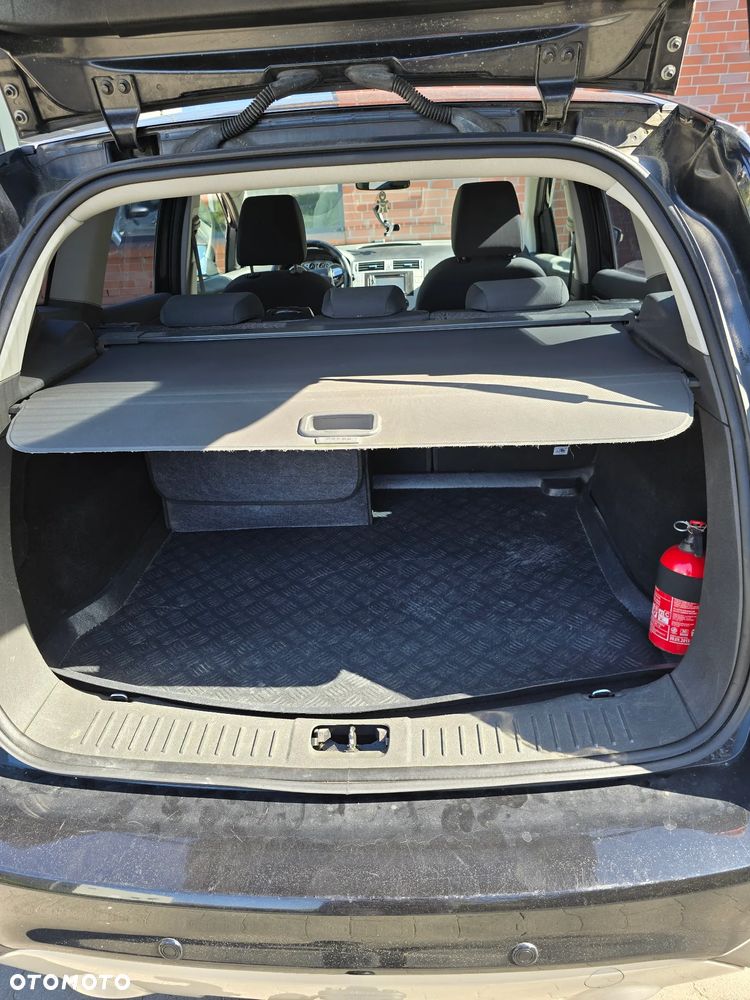 Ford Kuga 2.0 TDCi 2x4 Titanium - 15