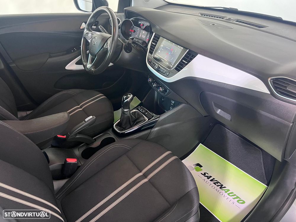 Opel Crossland 1.2 Design & Tech - 3