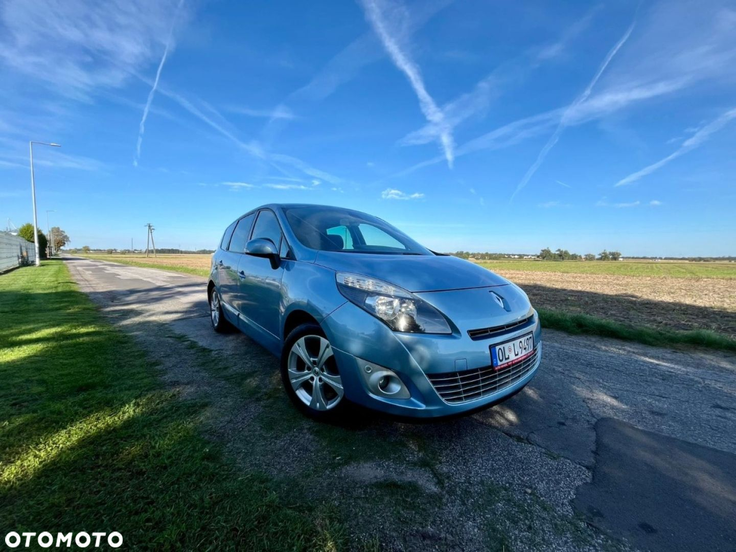 Renault Grand Scenic - 13
