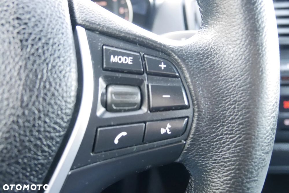 BMW Seria 1 118d DPF Edition Sport - 26