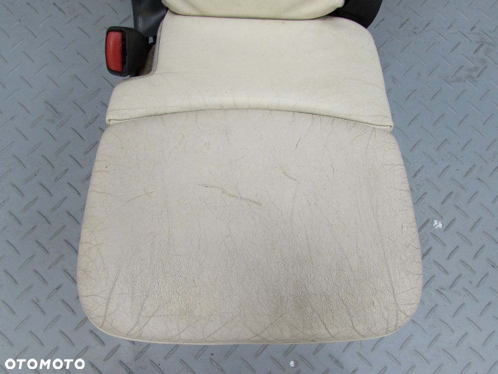 VOLVO XC90 02-14 KOMPLET FOTELI I SIEDZEN UK - 13