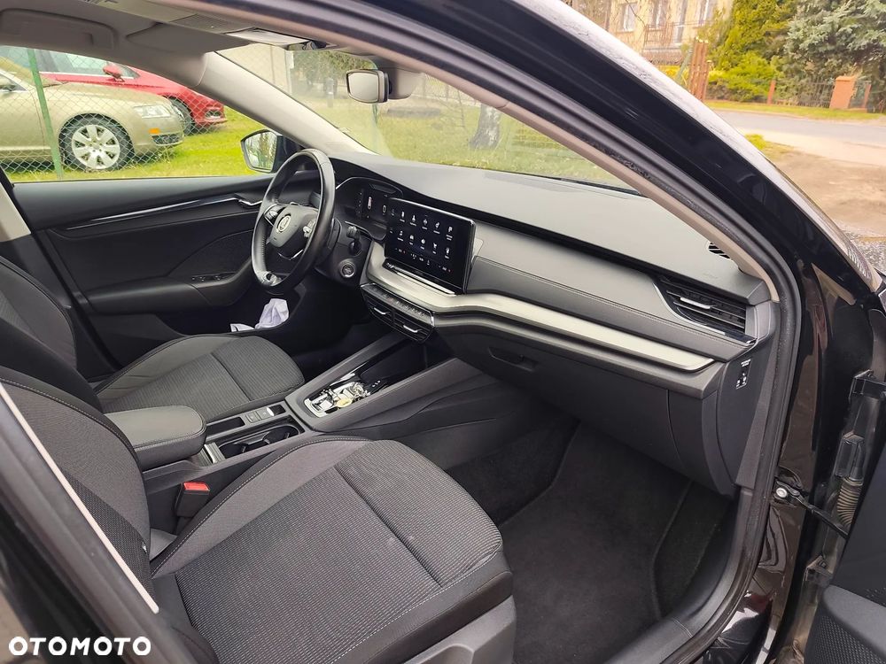 Skoda Octavia 2.0 TDI DSG Edition - 16