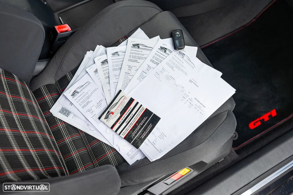 VW Golf 2.0 GTi - 23