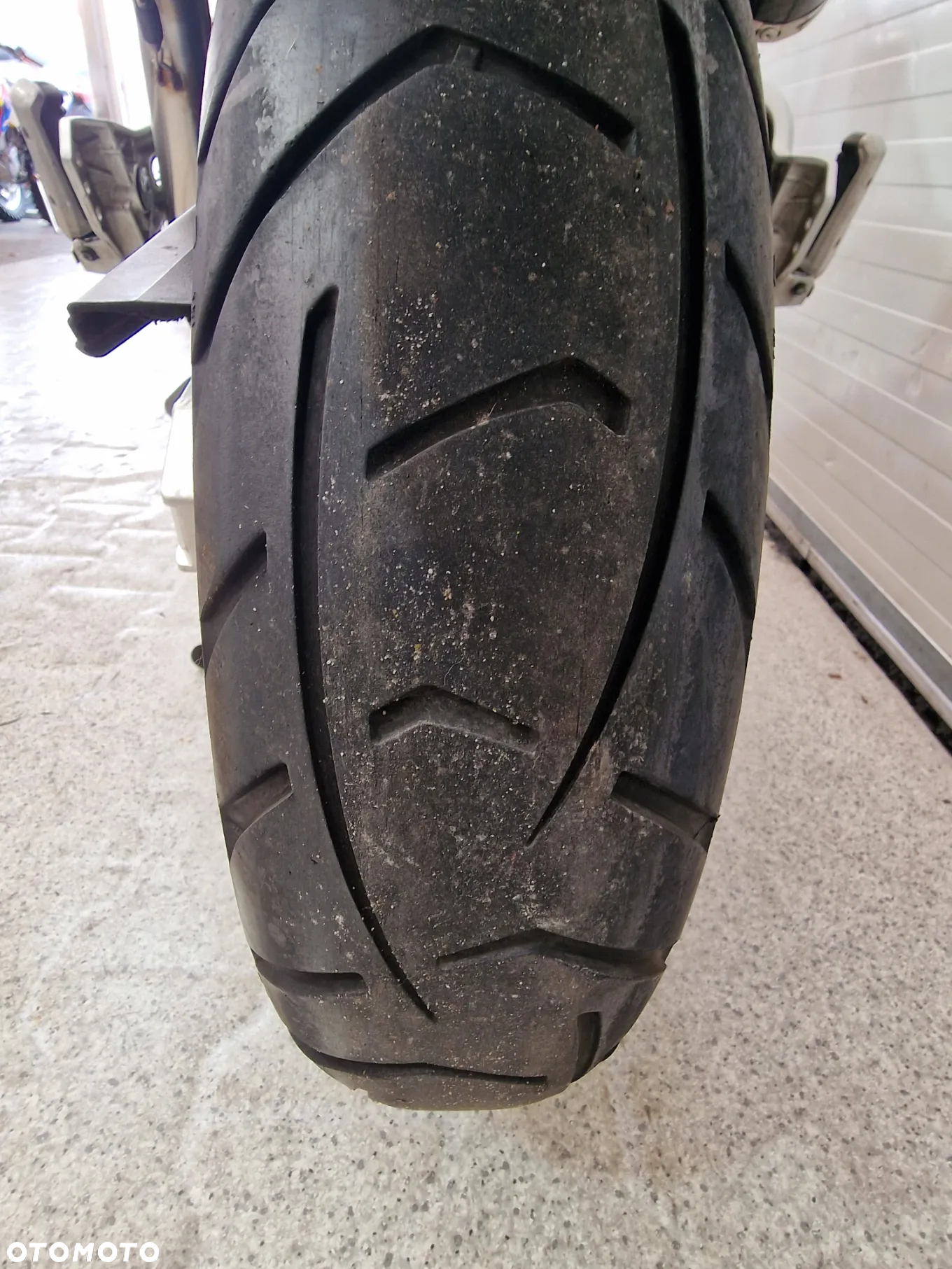Suzuki DL - 7