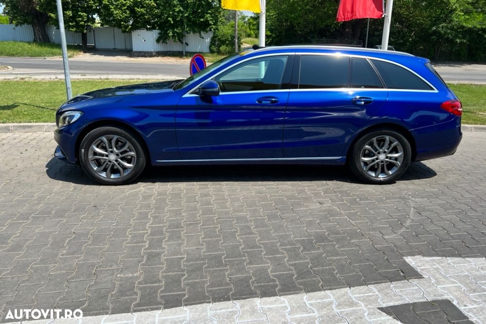 Mercedes-Benz C 220 d 4Matic 7G-TRONIC Avantgarde - 16