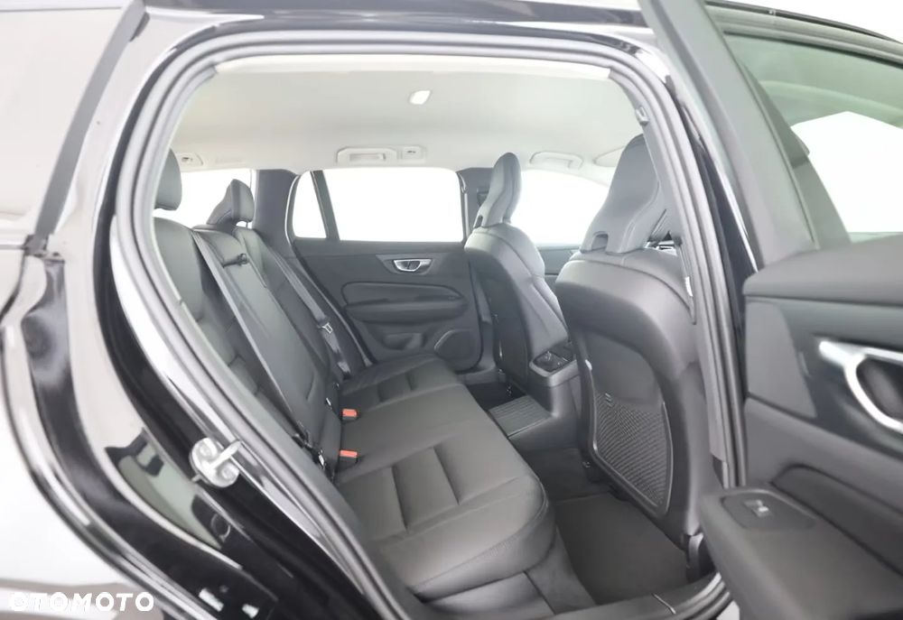 Volvo V60 B4 B Core - 16