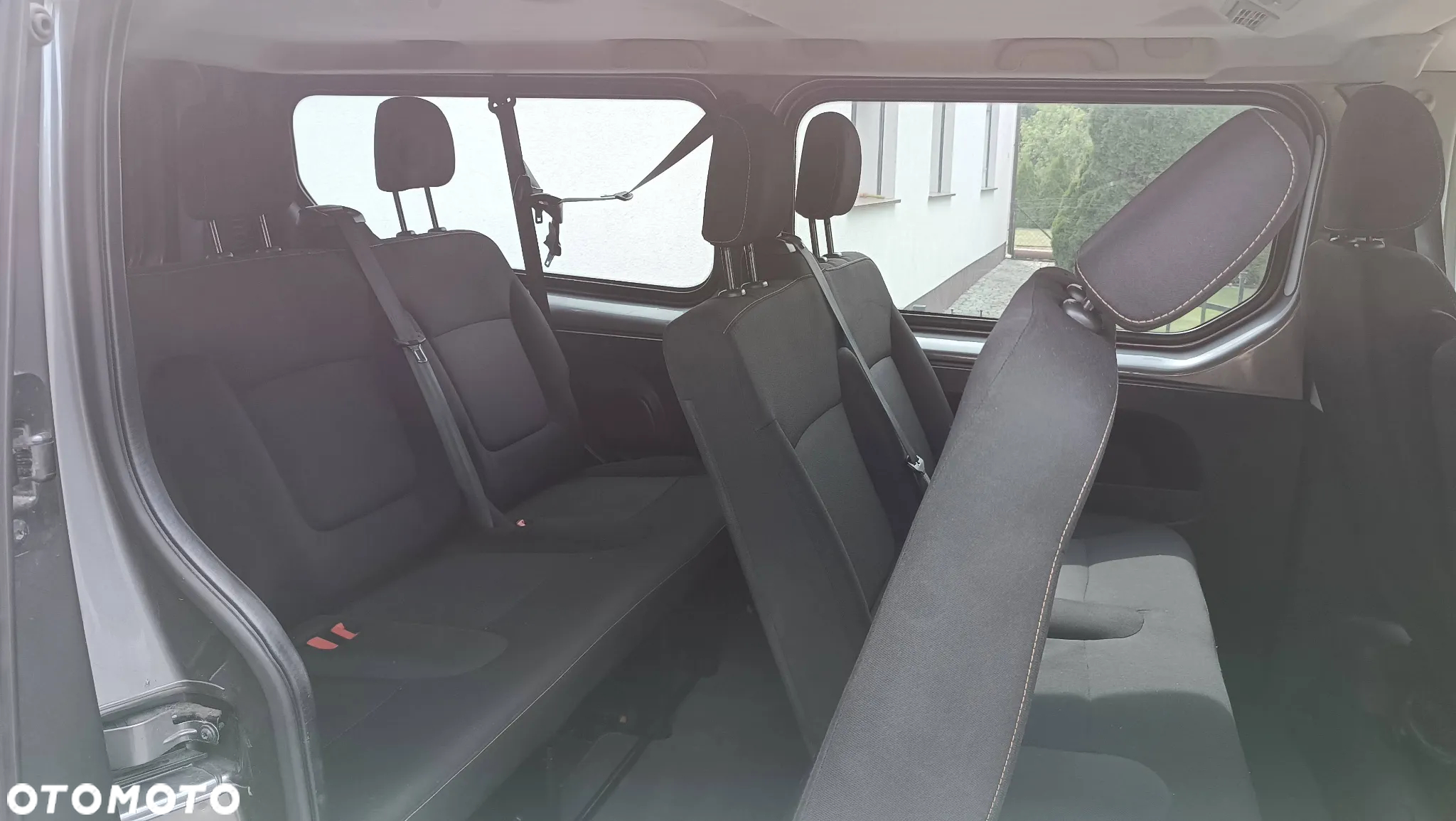 Renault Trafic - 12