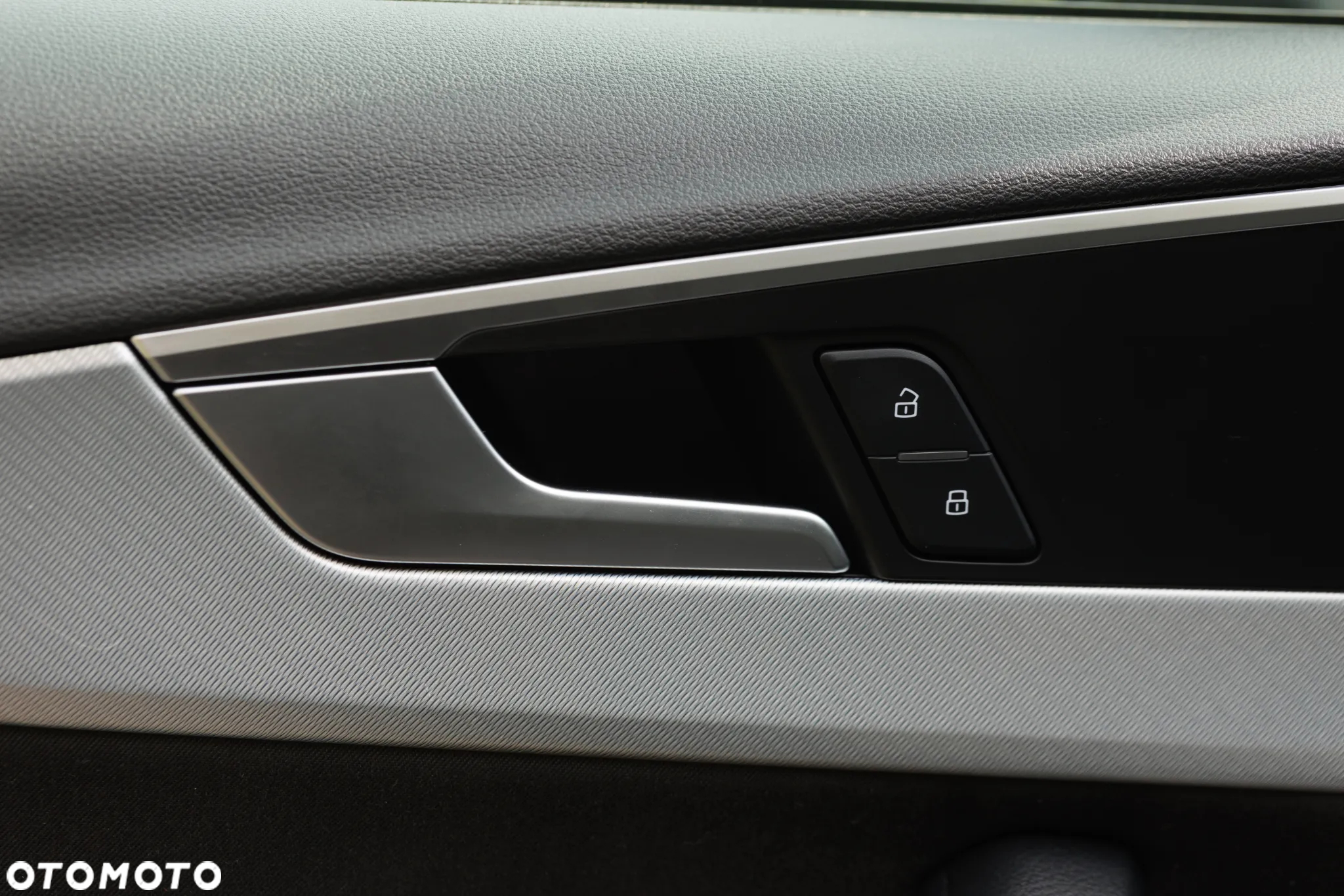 Audi A4 ver-40-tdi-quattro-sport-s-tronic - 15