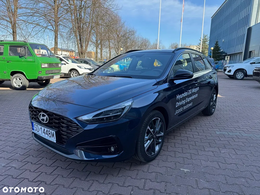 Hyundai i30 1.5 T-GDI 48V Smart - 2