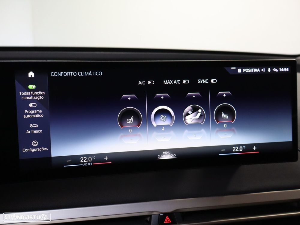 BMW iX xDrive 40 - 24