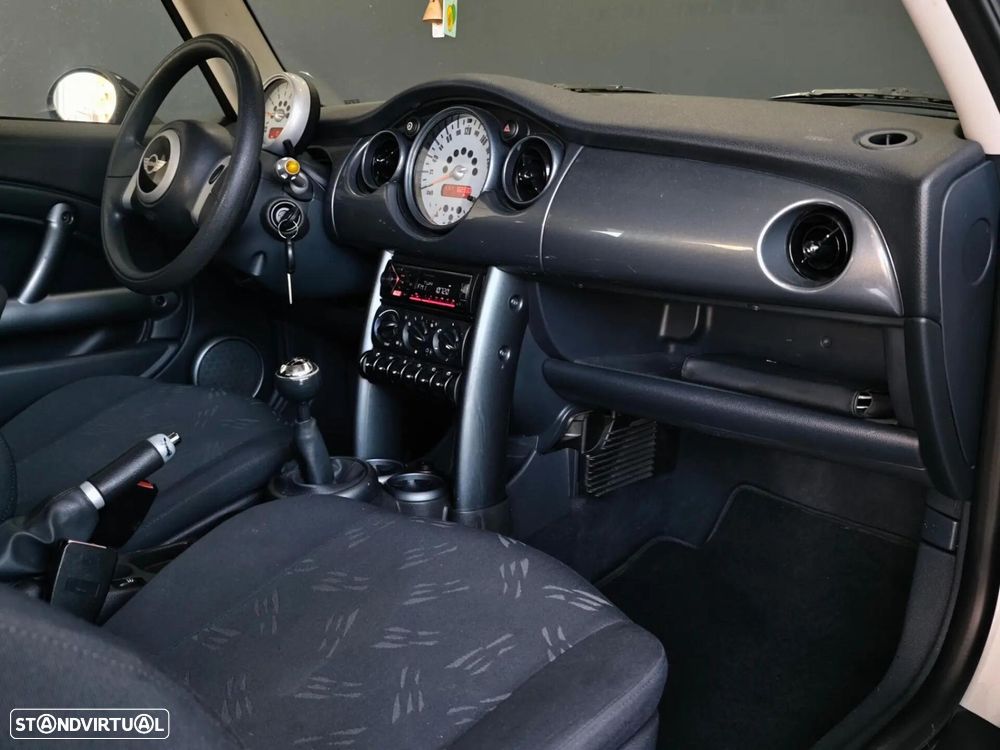 MINI 3 Portas - 36