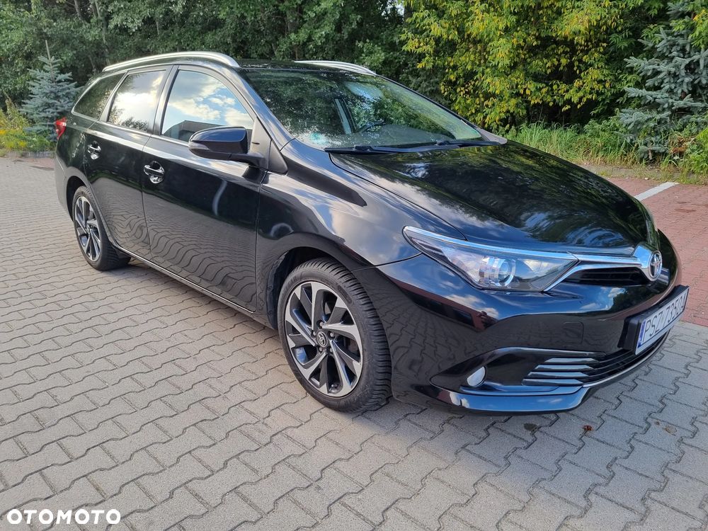 Toyota Auris 1.2 T Prestige - 1
