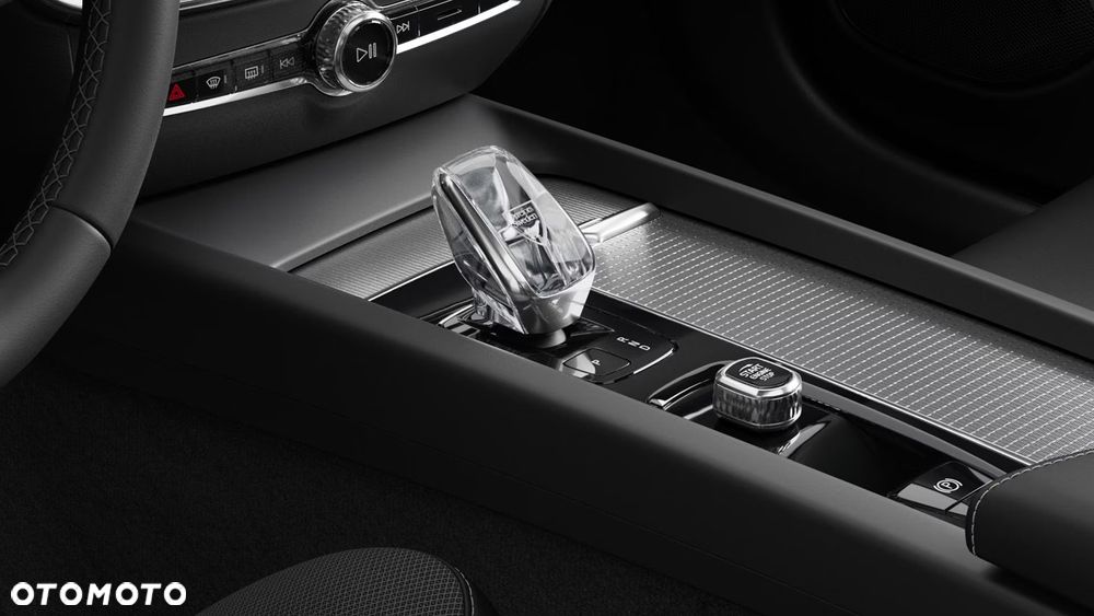 Volvo V60 B4 B Plus Dark - 14