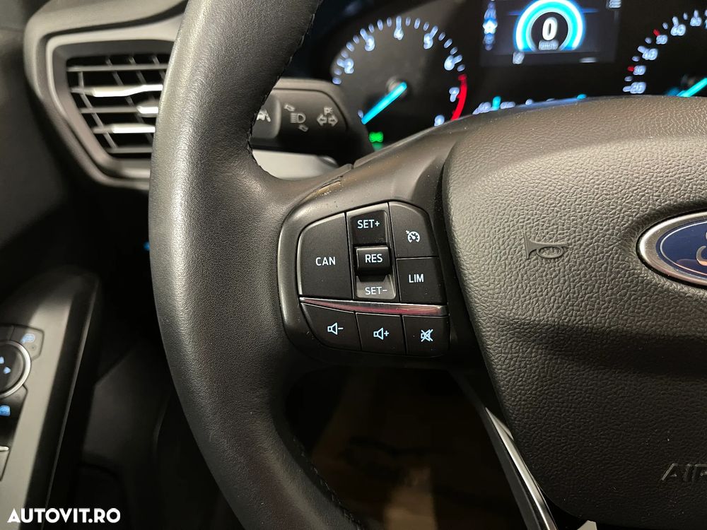 Ford Focus 1.0 EcoBoost Connected - 23