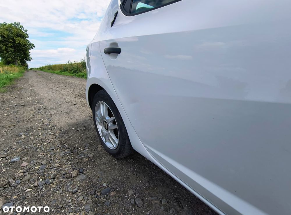 Seat Ibiza 1.0 Reference - 13